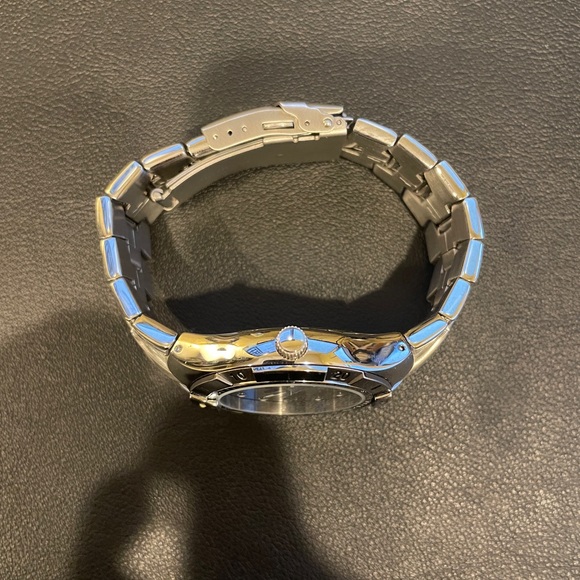 Relic Men’s Watch - Picture 6 of 6